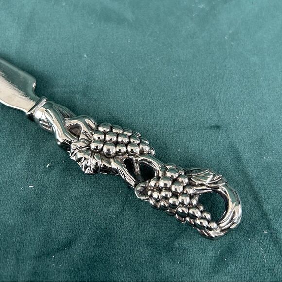 Vintage Silver Pewter Grape Vine Small Cheese Knife - Picture 5 of 5